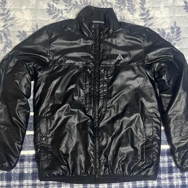 10s 나이키 acg 패딩