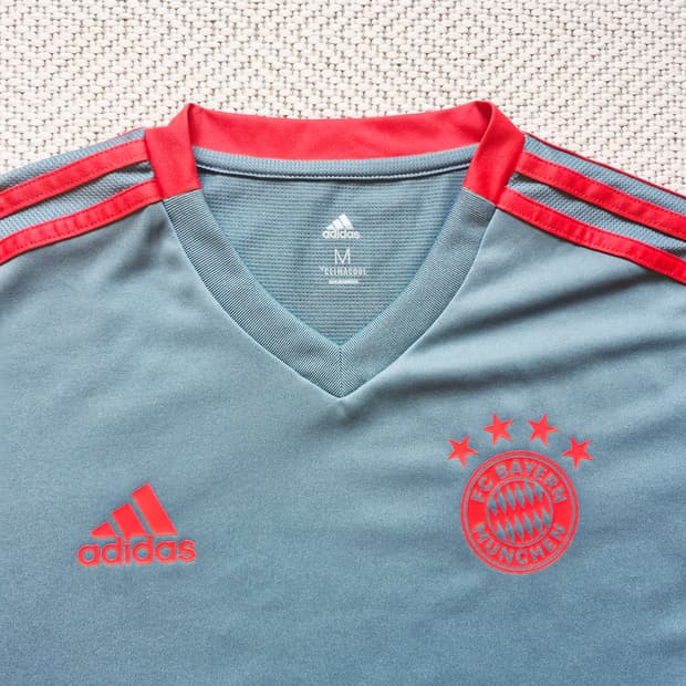 아디다스 FC 바이에른 뮌헨 2018-19 트레이닝 탑 