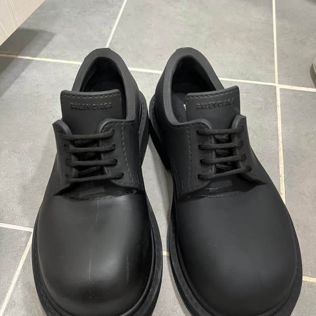 [39] 발렌시아가 스테로이드 더비 블랙