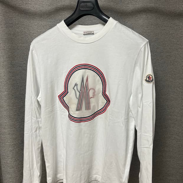 몽클레어 빅로고 롱슬리브 화이트 (M)