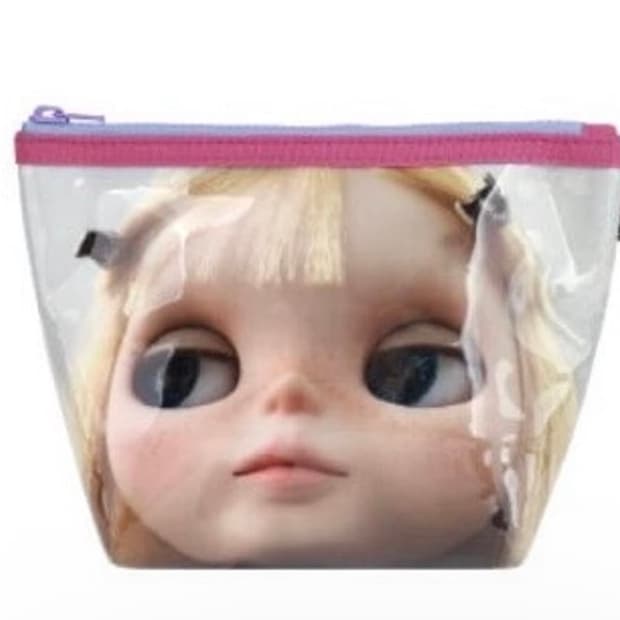 코이세이오 브라이스 콜라보 파우치