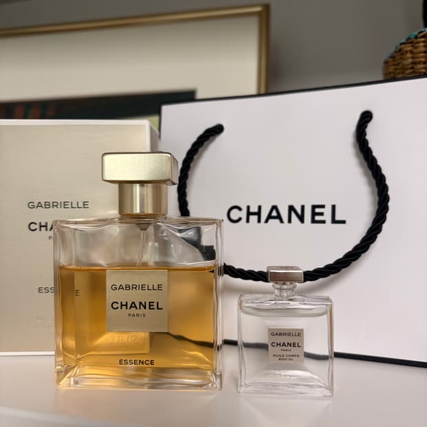 샤넬 향수 에쌍스 오 드 빠르펭 (미니 바디 오일포함)