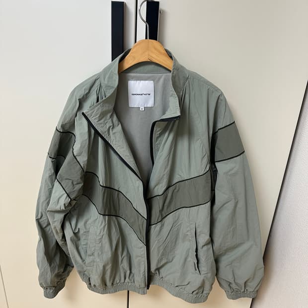 M) 에스피오나지 바람막이 자켓 팝니다