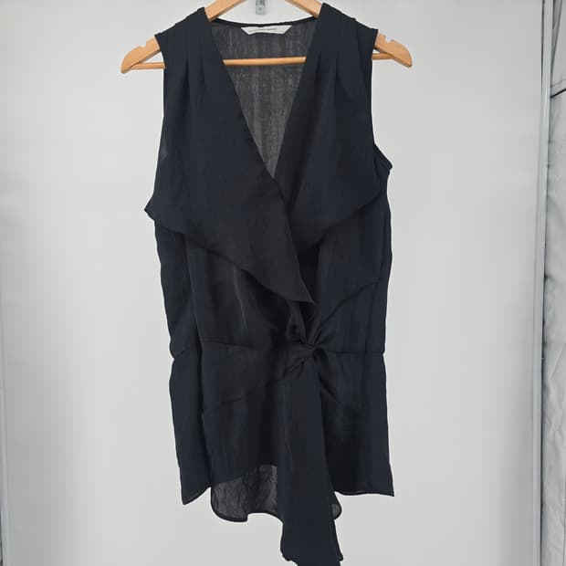 ZARA BASIC 블랙 랩 디자인 민소매 블라우스 S