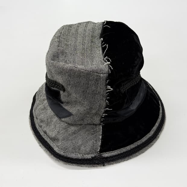 Ca4la x gomme bucket hat