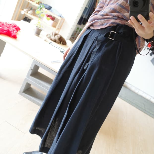 Y's black long skirt