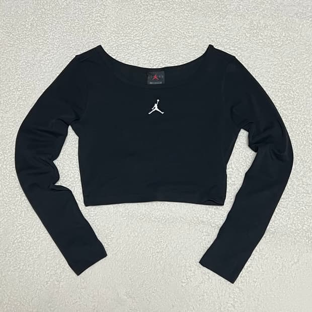 조던 블랙 크롭티셔츠