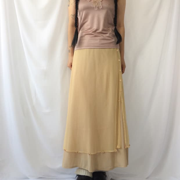 Flower patch point sleeveless