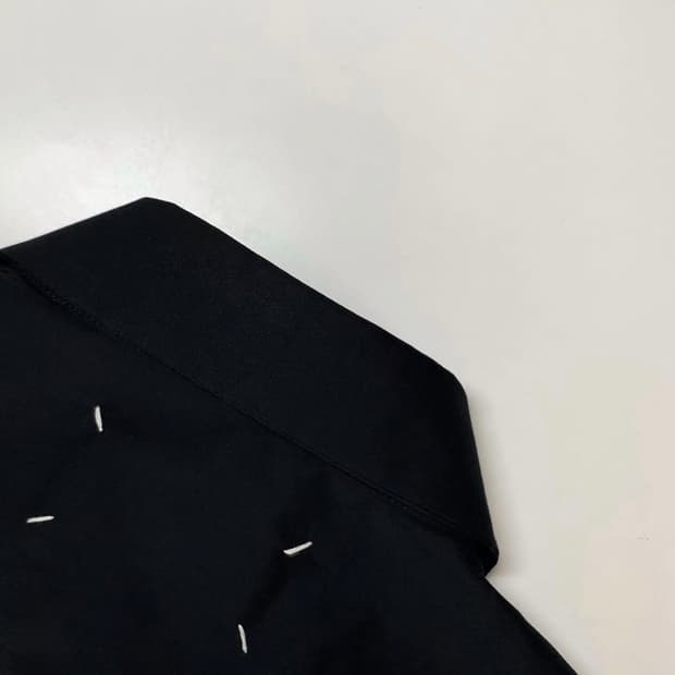 마르지엘라 정품 스티치 셔츠 딥그린 블랙 39사이즈