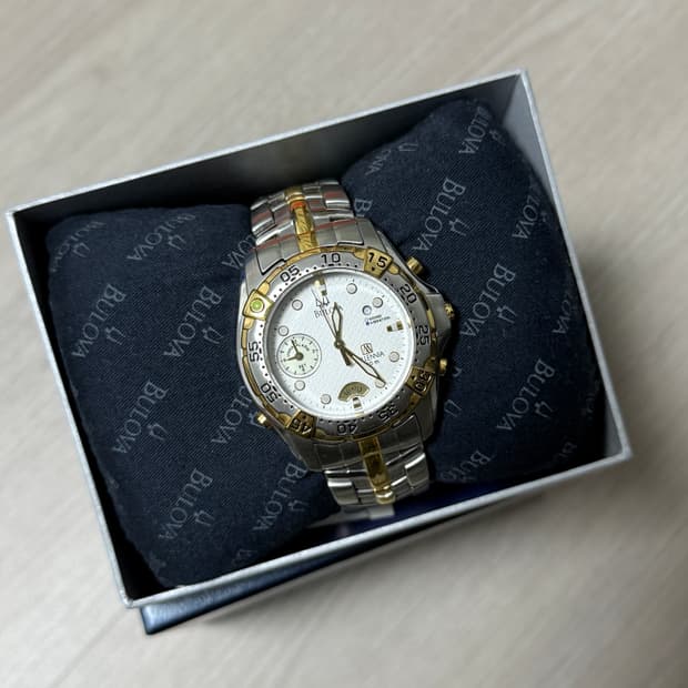 1998 부로바 BULOVA 밀레니아 Millennia 쿼츠 