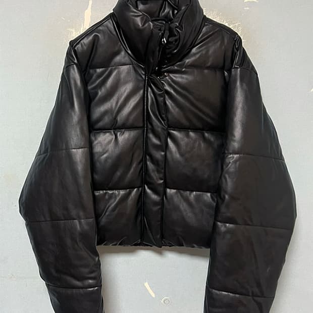 ZARA 자라 페이크레더 여자 패딩 웰론 크롭 L 100 77