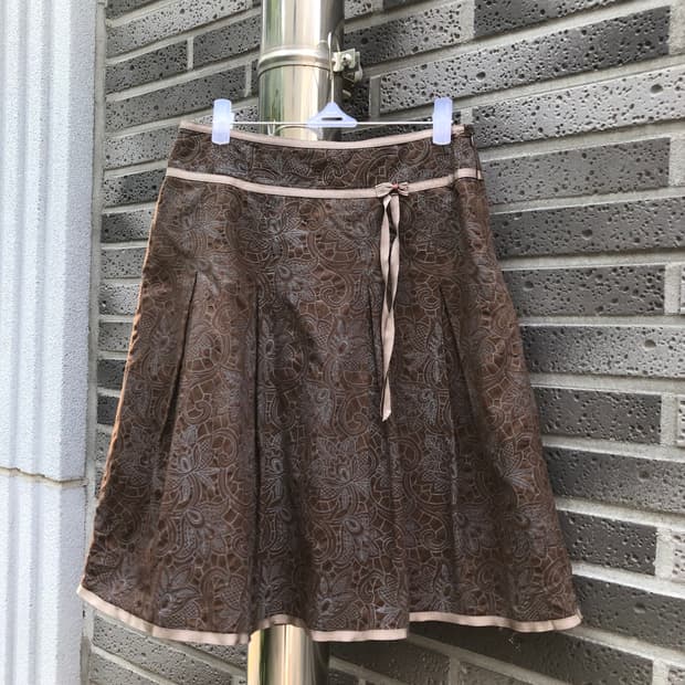 모리 에스닉 패턴 미디스커트