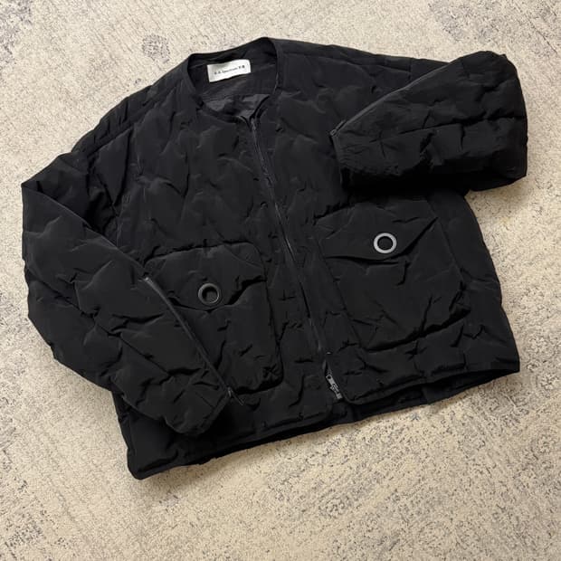 a.a spectrum cyberen 패딩