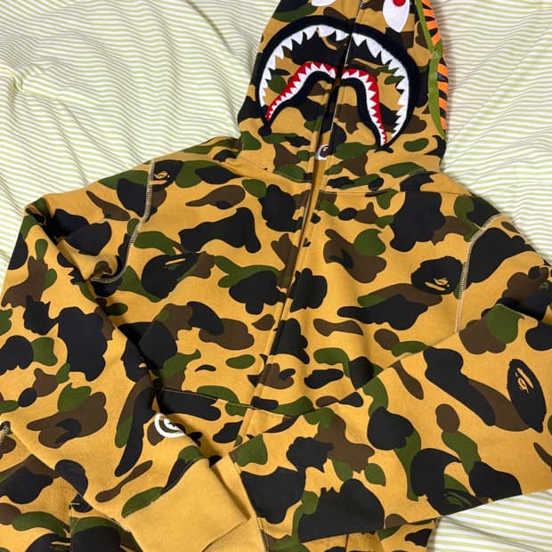 베이프 샤크 후드집업 황계 M