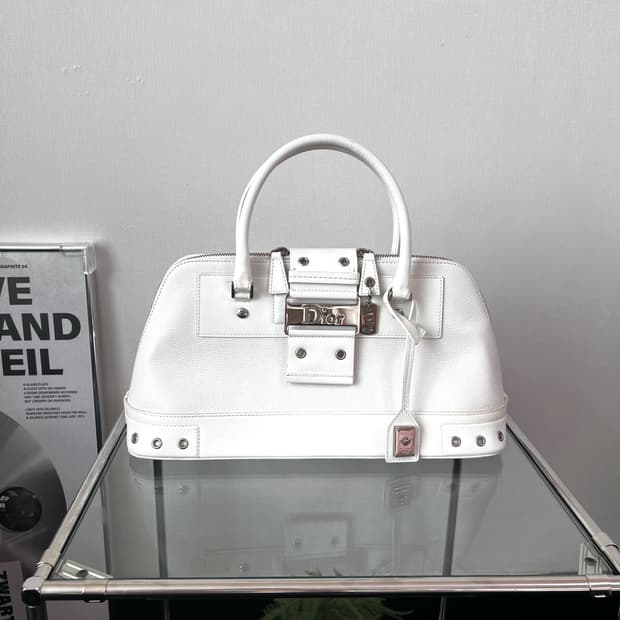  디올 2000s 스트리트 시크 가방