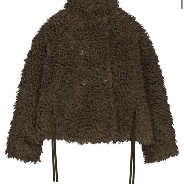 코이세이오 퍼자켓