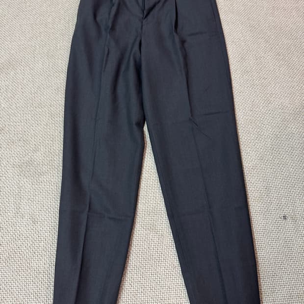 포터리 파인 울 원플리츠 테이퍼드 팬츠 미드그레이