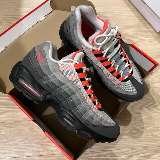 (270) 나이키 에어맥스 95 OG 솔라 레드 2018