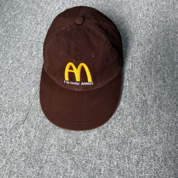 아노트 맥도날드 모자