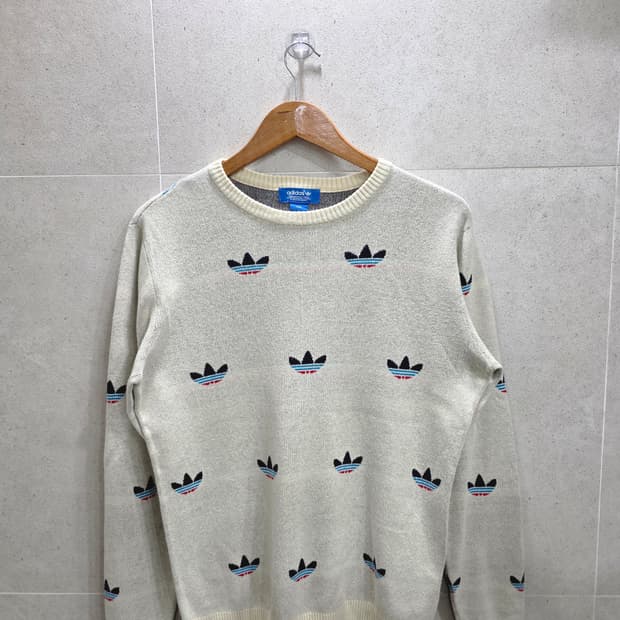 아디다스 파이어버드 트레포일 니트 m