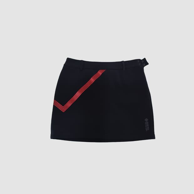 와이드앵글 블랙 골프 스커트