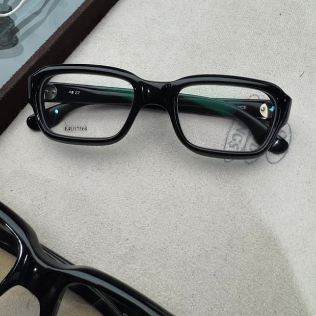 오르오르 올드굿띵즈 빈티지 아이웨어(60s france frame)