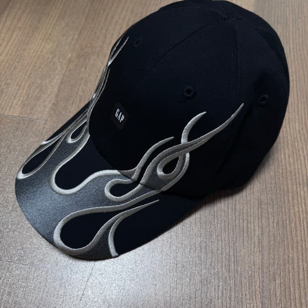 이지갭 발렌시아가 플레임캡