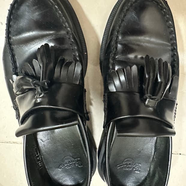 닥터마틴 아드리안 로퍼 판매합니다 250