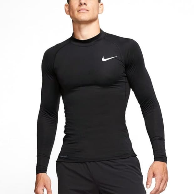 나이키 프로 긴팔 티셔츠