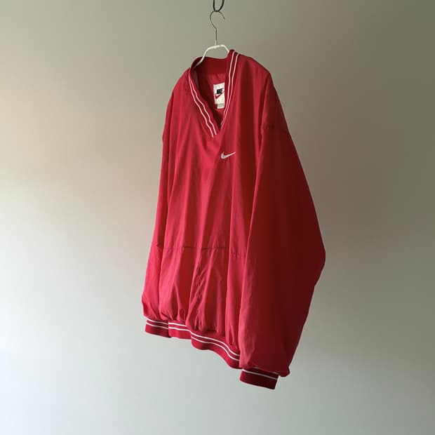  ▫️Nike V-Neck Warm Up