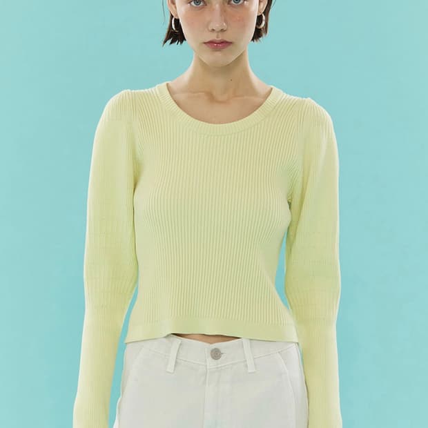 아위 볼륨슬리브 니트 