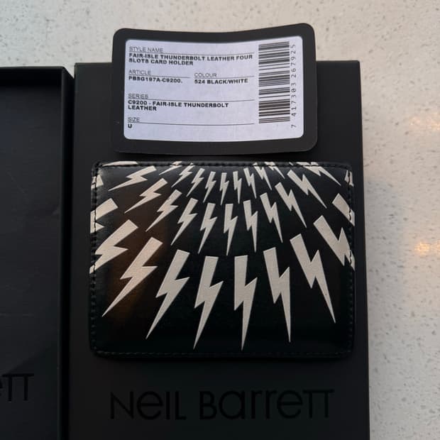 닐바렛 카드지갑