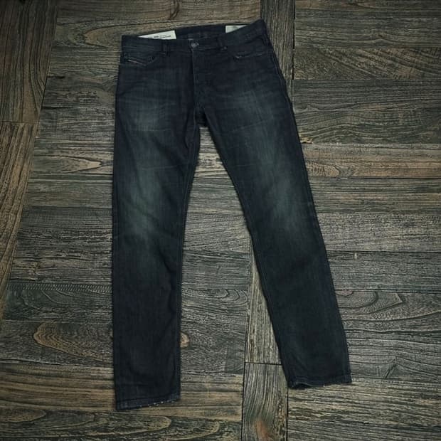 [DIESEL]  디젤 슬림핏 흑청 데님 팬츠 청바지 P01140