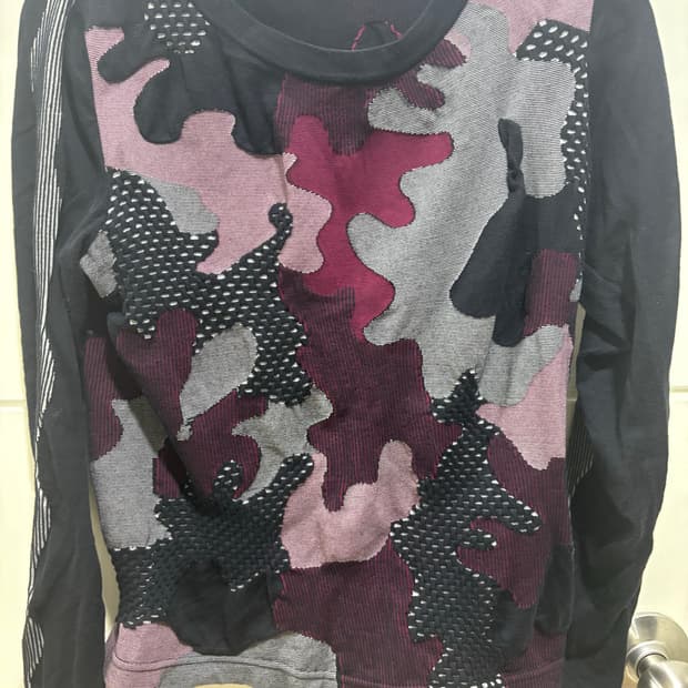 Hiroko bis 롱슬리브 패턴 티셔츠 