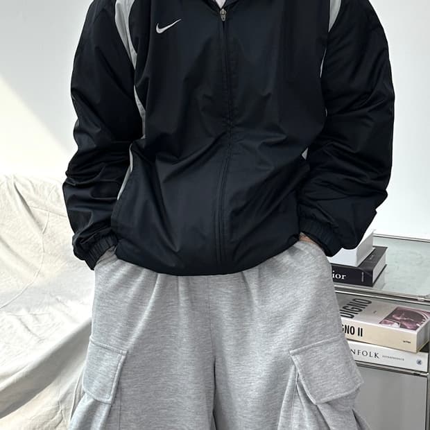 나이키 토탈 90 블랙 그레이 바람막이 L