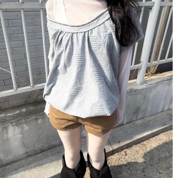 그린씨 내추럴 도트 탑 오프숄더 코이뮤 유소피에 모리걸