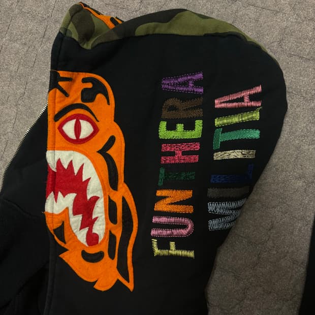 [XL]베이프 타이거 후드집업