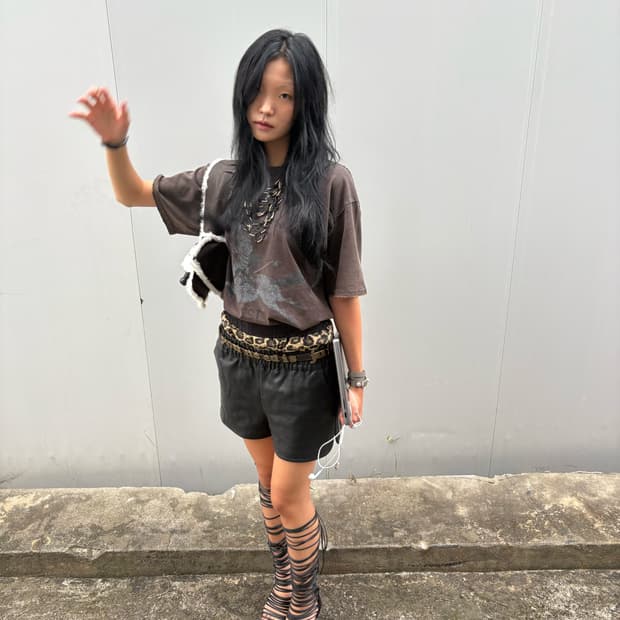 luvluvluv 러브러브러브 숏슬리브 반팔