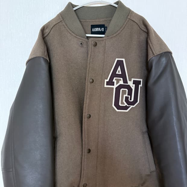 아조바이아조 레더 바시티