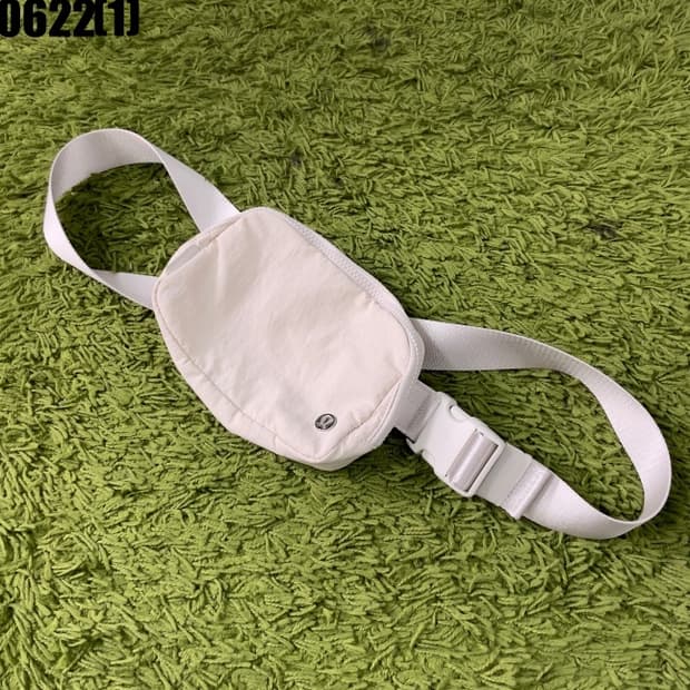 룰루레몬 힙색 가방
