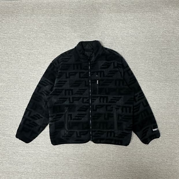 SUPREME geo reversible windstopperjacket