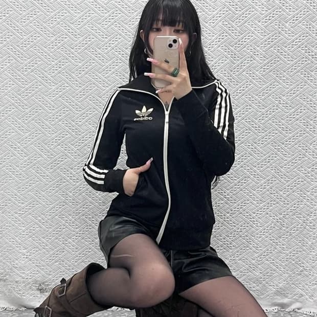 아디다스 유로파 빈티지 Y2K 딱붙핏 져지 집업 95 C12550