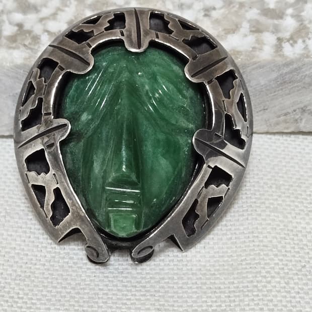 Vintage Mexican Sterling Silver Brooch
G