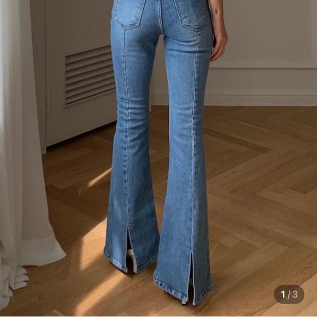 여왕의 옷장 Fe 투버튼절개부츠컷 투버튼 절개 트임 부츠컷청바지