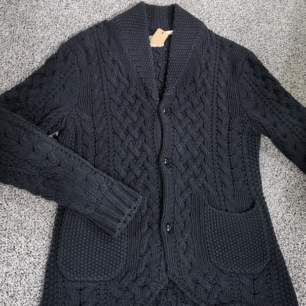 리바이스(Levi’s) 케이블 니트 가디건 
