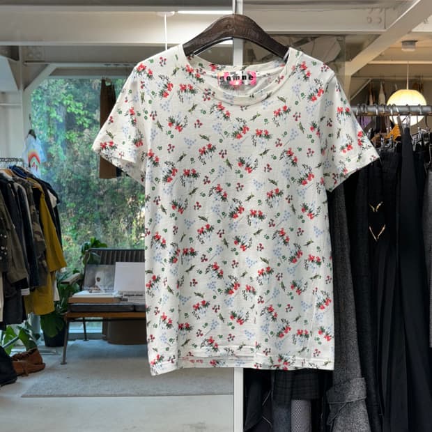 Gomme 메뚜기 티셔츠