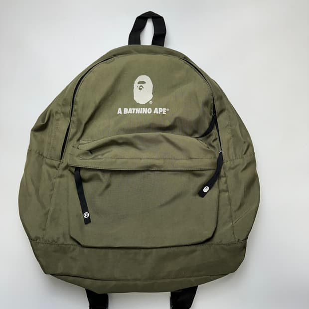 BAPE 베이프 백팩