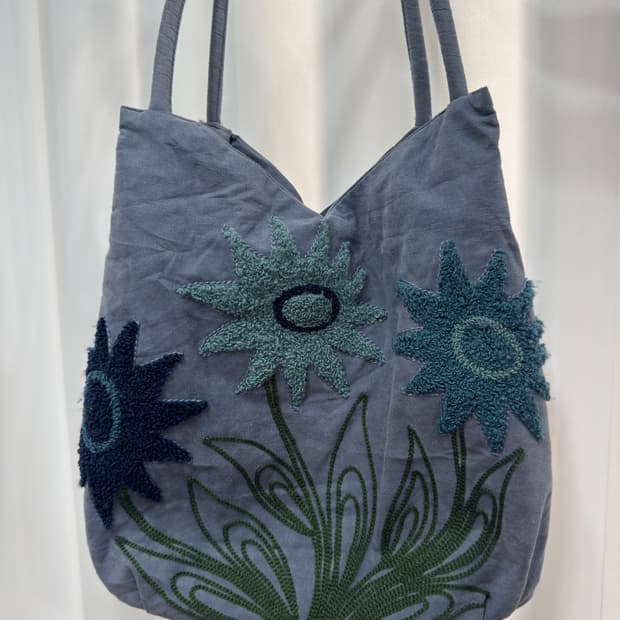 flower design shoulderbag