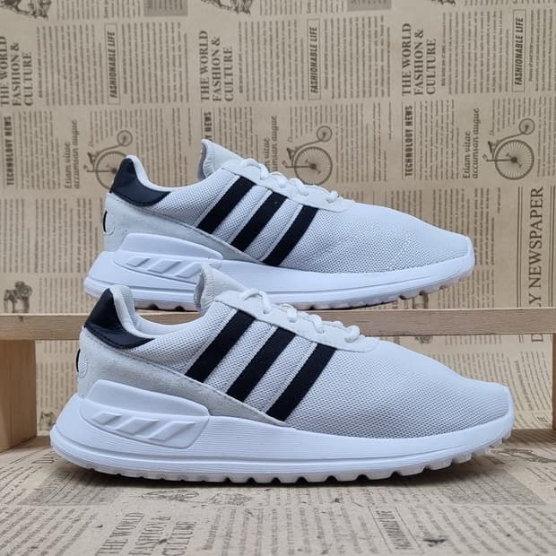 아디다스 la트레이너 아동운동화 210