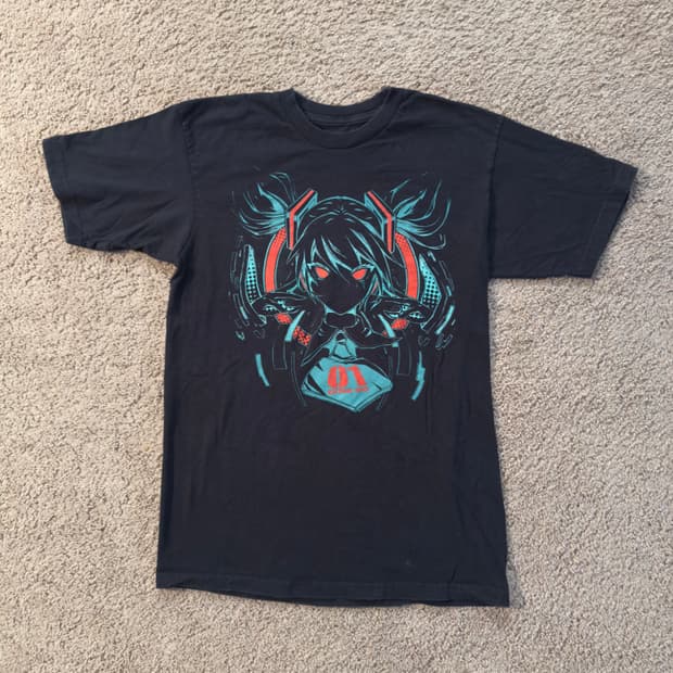 빈티지 하츠네 미쿠 공식 티셔츠